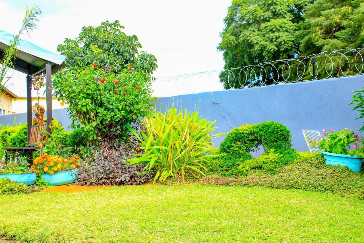 Motseleng Guest House Palapye Екстериор снимка
